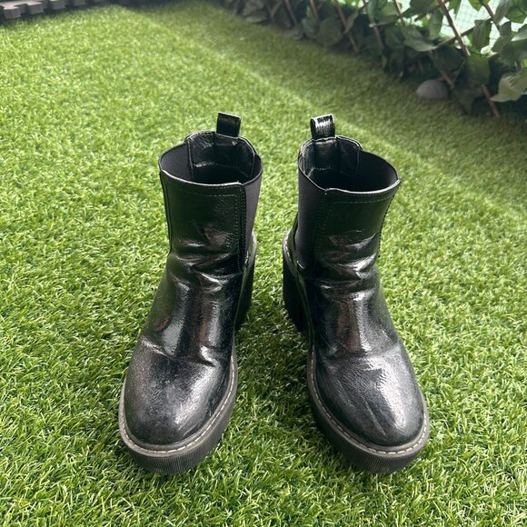 Black Platform Chelsea Boots - Excellent Condition (Size 7.5 USA) - Picture 3 of 4